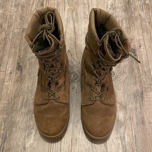USMC Bates Combat Boots (Size 5 Mens/7 Womens)